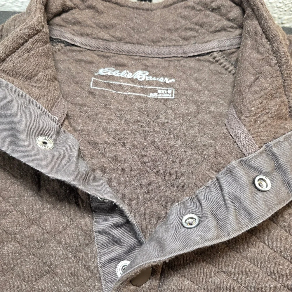 Eddie Bauer Men SZ M Brown Quilted Snap Neck Pullover Sweatshirt Kangaroo Pocket